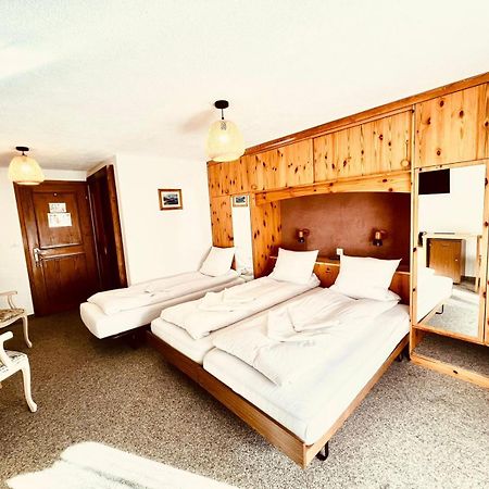 Hotel Old Jnn Klosters-Serneus Exterior foto
